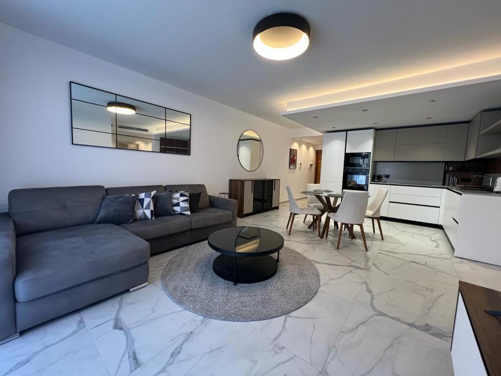 Skylark 2 Apartment With Terrace Is-Swieqi Екстер'єр фото